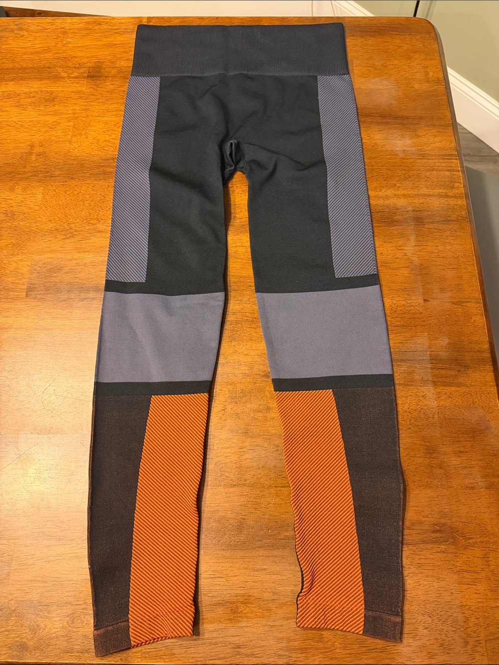 JoyLab Black Leggings with Gray and Orange Colorblocks Size M